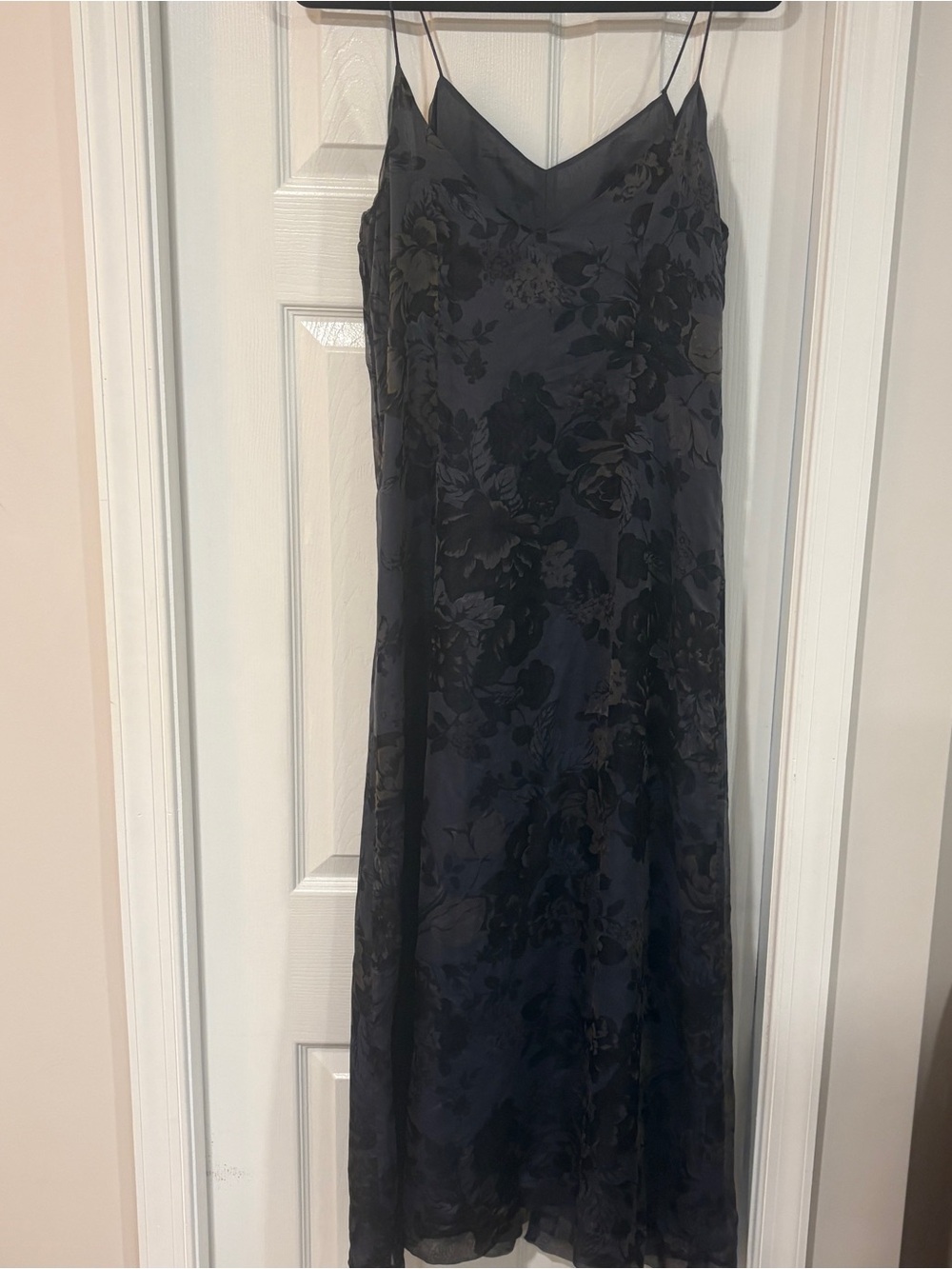 Banana Republic Early 2000s Vintage 100 percent Silk